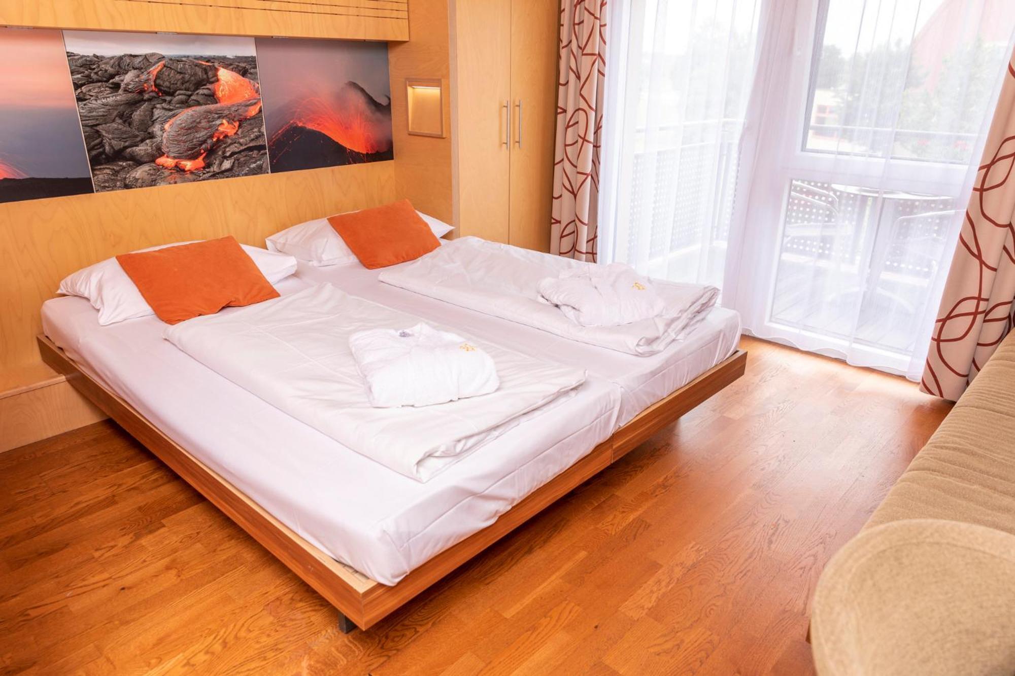 Vulkan Wellness Hotel & Camping Celldömölk Екстериор снимка